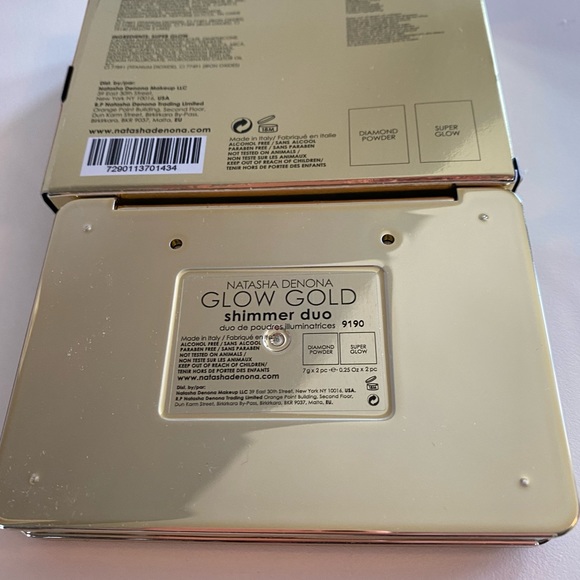Natasha Denona glow gold highlighter pallet - Picture 7 of 7